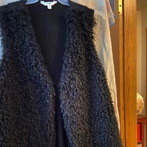 Black fluffy vest